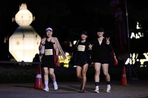 BIB: 
                            <button type="button" onclick="openModal(27838187)" class="btn btn-primary btn-sm float-right btn-popup" data-toggle="modal" data-target=".modal-high-quality">
                        <i class="fas fa-shopping-cart"></i> Add to Cart
                    </button>
                                            <button type="button" onclick="isThisMe(27838187, true)" class="btn btn-success btn-sm float-right btn-popup btn-isme hidden" data-toggle="tooltip" data-placement="bottom" title="นี่คือรูปของคุณใช่ไหม คลิกที่นี่เพื่อเอาเข้าอัลบั้ม">
                        <i class="fas fa-plus"></i> Add to album
                    </button>
                    <button type="button" onclick="isThisMe(27838187, false)" class="btn btn-warning btn-sm float-right btn-popup btn-isnotme hidden">
                        <i class="fas fa-ban"></i> Remove from album
                    </button>